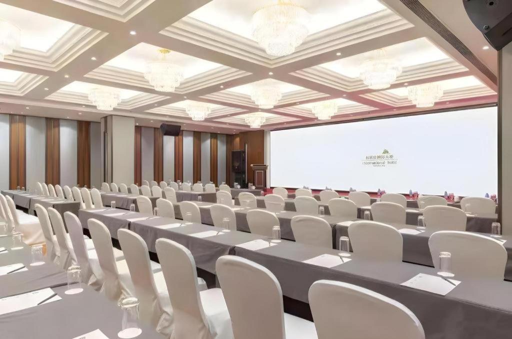 Shijiazhuang International Building Hotel Extérieur photo